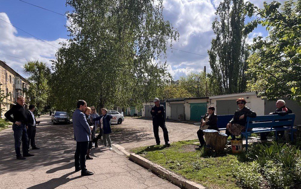 Наири Крмаджян встретился с жителями Ждановки.